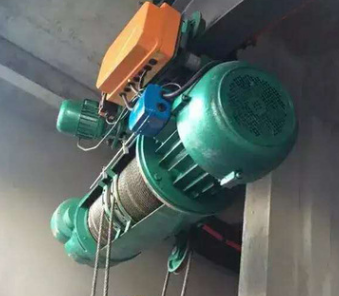 小噸位鋼絲繩電動葫蘆慣用的四種出場形式